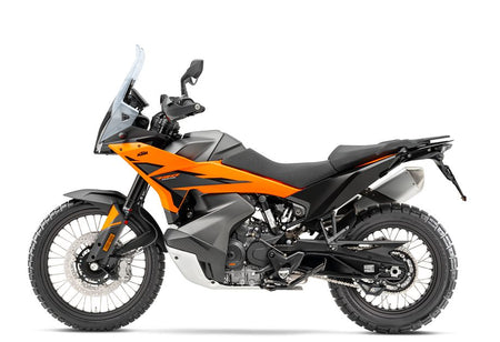 KTM 790 Adventure 2026 - Oranžová – pohled 2