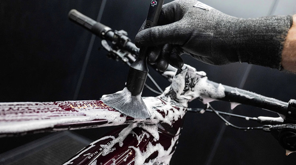 Muc-Off 21572 - Vysoce kvalitní sada detailingových štětců 3 v 1