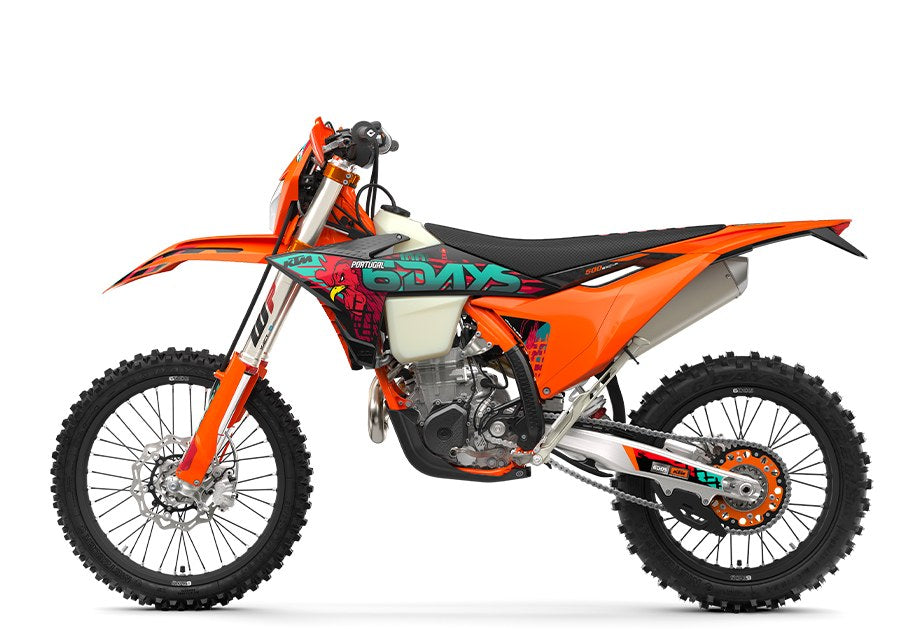 KTM 500 EXC-F 6DAYS 2027 – pohled 3