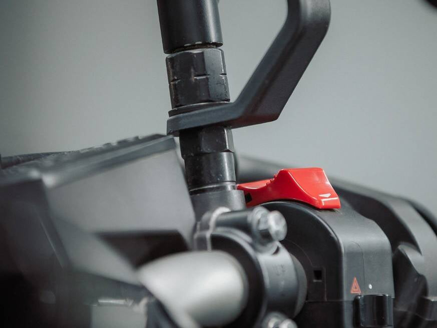 Skútr/motocykl - Sada adaptérů pro upevnění zrcátka na představec