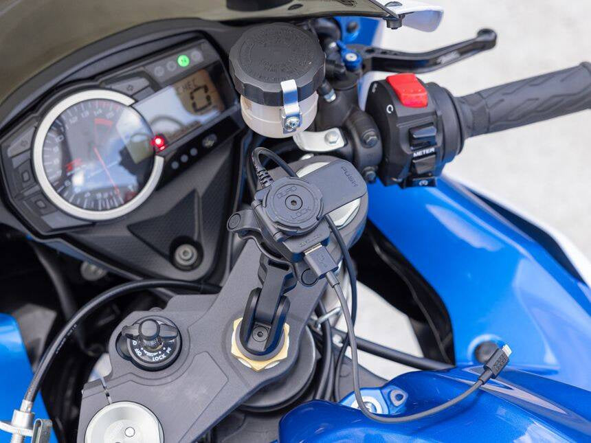 USB nabíječka pro motocykly Quad Lock®
