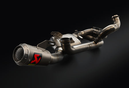 SADA AKRAPOVIČ ''EVOLUTION LINE''