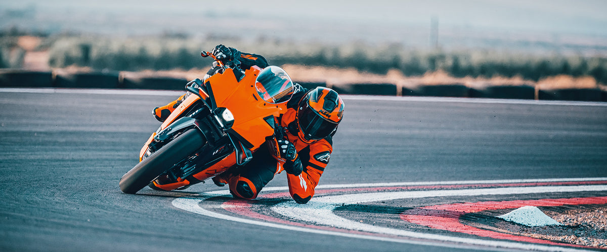 KTM 990 RC R 2027 – v akci 3