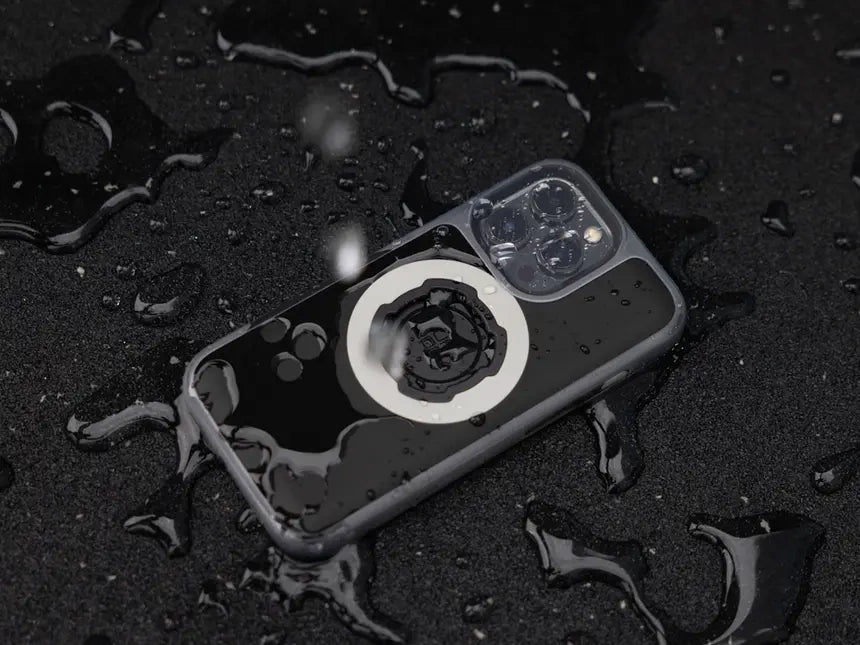 Kryt Quad Lock® MAG proti dešti - iPhone 13 Pro Max