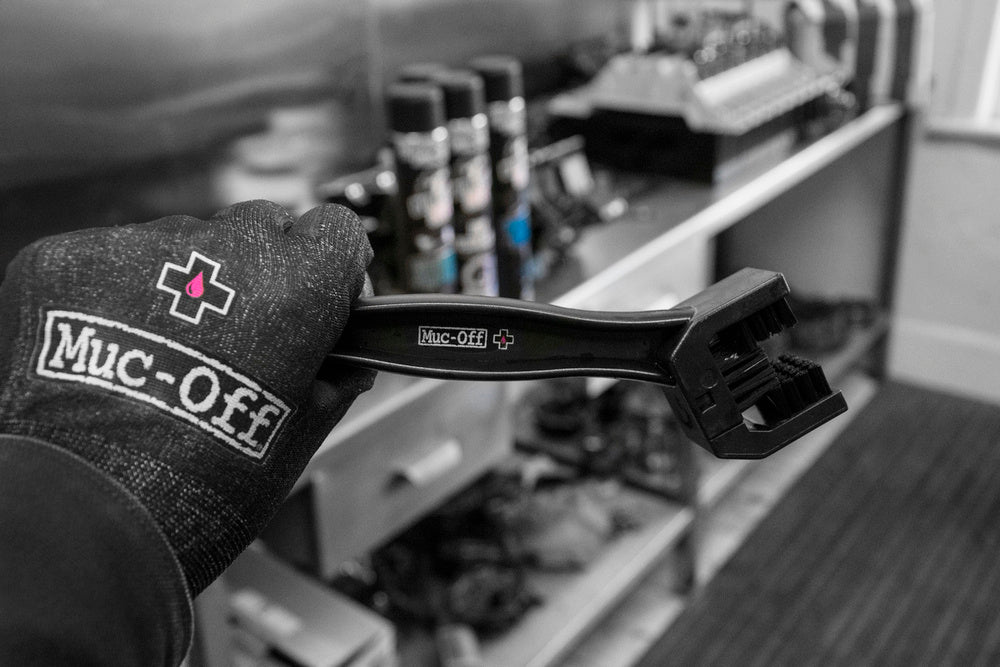 Muc-Off 350 - Kartáč na čištění řetězu - Kartáč na řetěz motocyklu