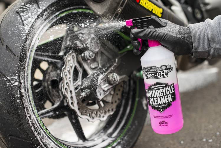 Muc-Off 906 - Biologicky odbouratelný čistič motocyklů s nanotechnologií - 25l - Nano Tech čistič motocyklů