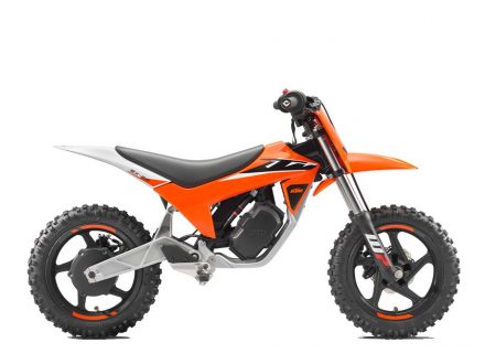 Foto - KTM SX-E 2 2025