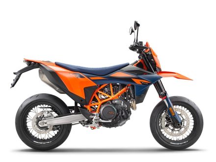 Foto - KTM 690 SMC R 2026