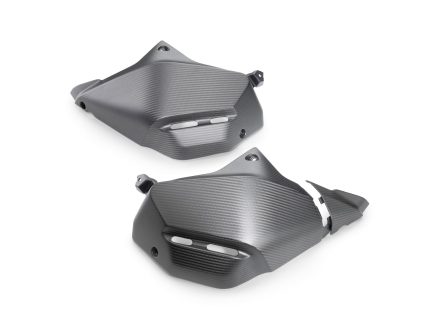 Foto - Karbonová ochrana palivové nádrže KTM